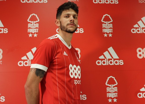 figueiredo signs