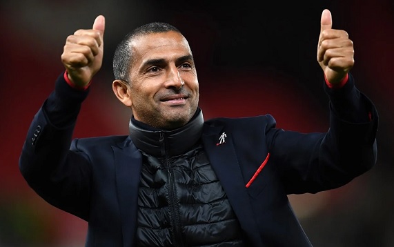 lamouchi thumbs up